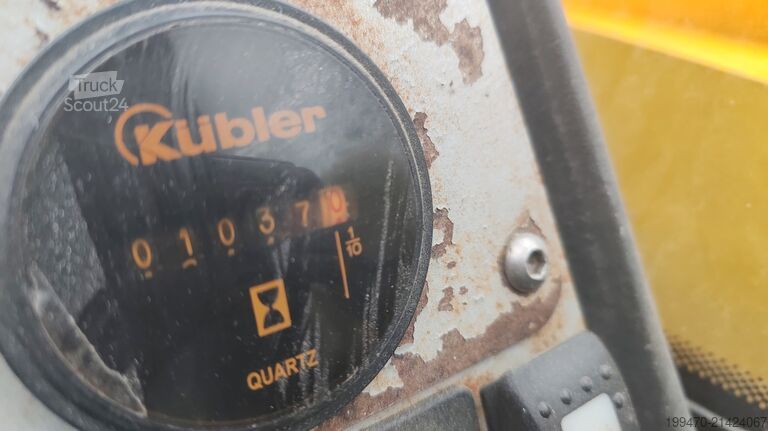 Teleszkópos kezelő JCB 535-140 with forks and loading bucket