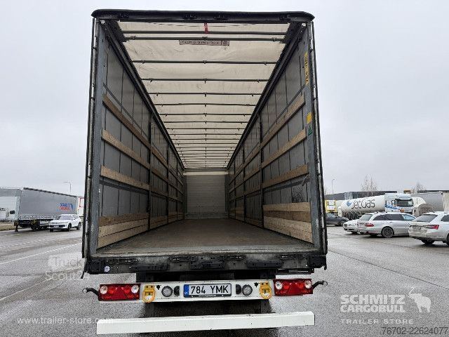 Otvorený náves s plachtou Schmitz Cargobull Curtainsider Standard