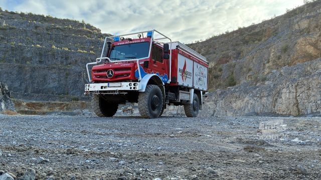 Autocamion cu destinație specială MERCEDES-BENZ Unimog U5023 TLF 3000 Schlingmann Varus 4×4
