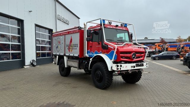 Samochód do zadań specjalnych UNIMOG Unimog U5023 TLF 3000 Schlingmann Varus 4×4
