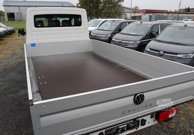 Pick-up furgons VOLKSWAGEN Crafter 35 Doka Pritsche TDI lang *PDC*7-Sitzer
