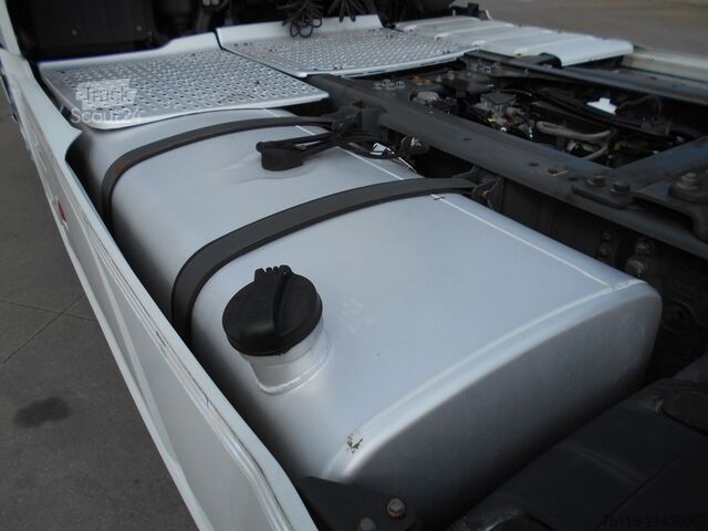 Standard nyergesvontató DAF XF 510