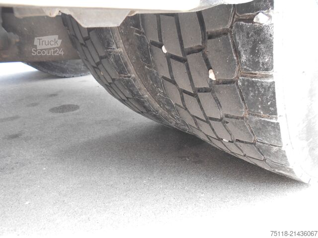 Standard nyergesvontató DAF XF 510