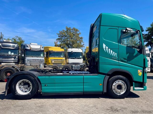 Standard-SZM Volvo FH 500 vin YV2RT40A6LB309260   2 tanks, P - Coo...