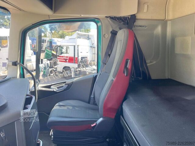 Standard-SZM Volvo FH 500 vin YV2RT40A6LB309260   2 tanks, P - Coo...