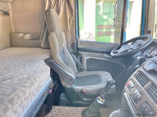 Standard-SZM DAF XF 105.460 MANUAL, RETARDER, EURO 5, FRIGO