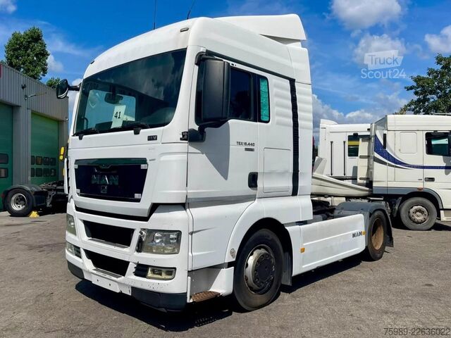 Standard-SZM MAN TGX 14.440 RETARDER,  FRIGO, 2 beds