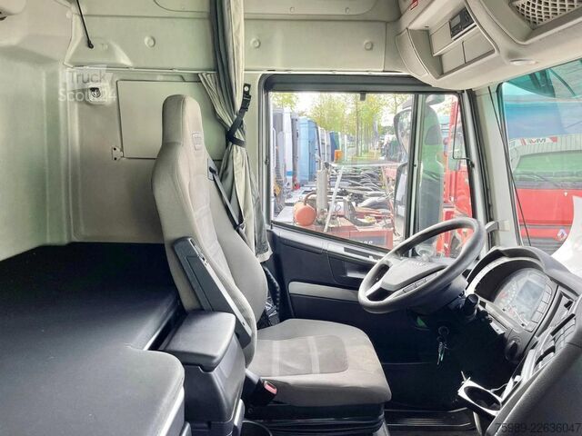 Standard-SZM Iveco Stralis 460 494599 km!! RETARDER, ACC, PARK AIR...