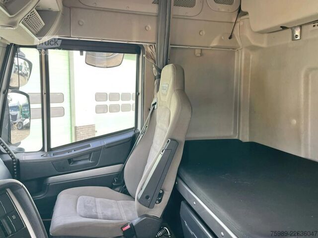 Standard-SZM Iveco Stralis 460 494599 km!! RETARDER, ACC, PARK AIR...