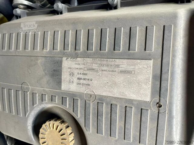 Standard-SZM Iveco Stralis 460 494599 km!! RETARDER, ACC, PARK AIR...