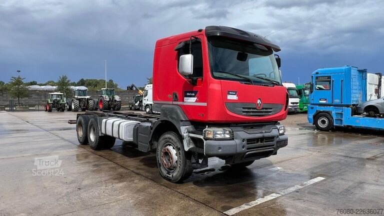 Kabinli şasi Renault Kerax 450 DXI (BOITE MANUELLE / LAMES / GRAND P...