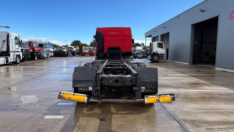 Kabinli şasi Renault Kerax 450 DXI (BOITE MANUELLE / LAMES / GRAND P...