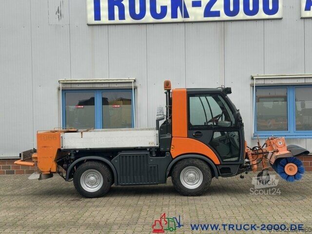 Vejfejemaskine Multicar Tremo X56 Winterdienst Streuer + Besen NUR9769KM