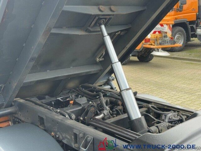 Vejfejemaskine Multicar Tremo X56 Winterdienst Streuer + Besen NUR9769KM