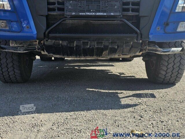 Standardní tahač MAN TGX 18.500 XL 4x4 H Kipphyd. Bett Kühlschrank