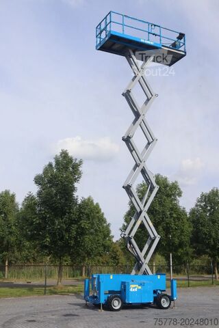 Elevador de tijera Genie GS-4069 RT | DIESEL | 14 METER