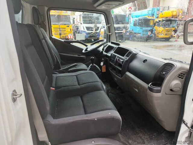 Platforma de ridicare Nissan Cabstar 35.12 NT400 Multitel MJ201