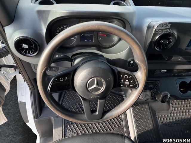 Verhollinen pakettiauto MERCEDES-BENZ Sprinter 215 CDI *DoKa*Klima*AHK*Leder*MBUX*