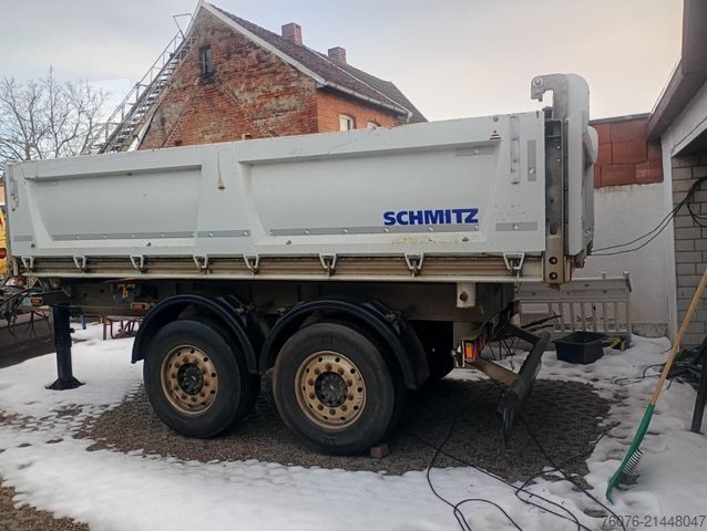 Remorque benne trilibérale SCHMITZ CARGOBULL ZKI 18-4.9 Tandem 3-Seiten Kip Stahl Alu Felgen