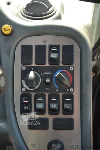 Chariot élévateur latéral BAUMANN DFQ 80 L. 75/14-12/48 TR / Freihub / 7,5 to