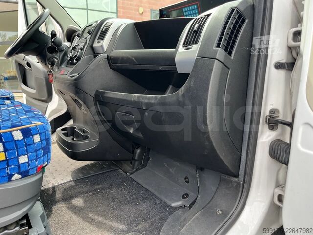 Fiat Ducato, 2020, 14 míst k sezení, Euro 6 Fiat Ducato