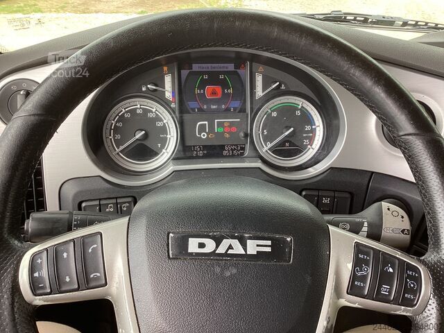 وحدة جرار قياسية DAF XF 460 FT
