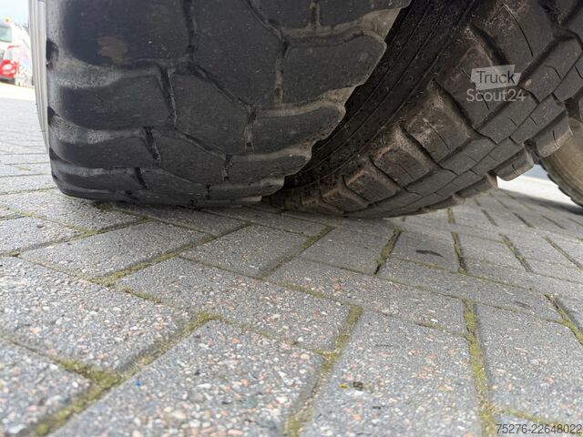 Těžké zatížení MAN TGS 33.460 6x4 Tractor unit Euro 6