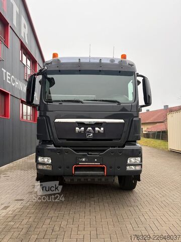 Třístranný sklápěč MAN TGS 35.480 8X4, Euro V *VB*