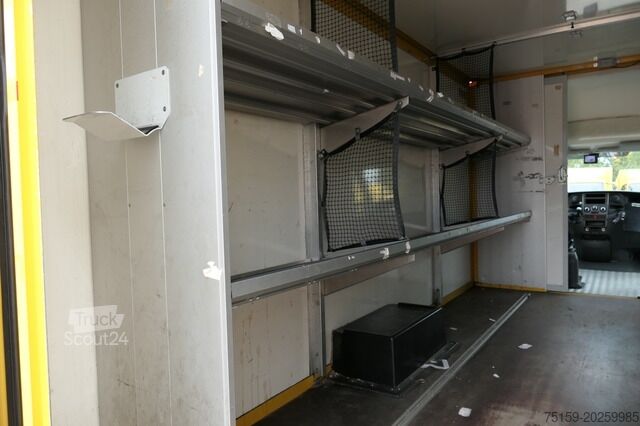 Transporter mit Koffer iveco Daily 35 S11 C30C AUTOMATIK KAMERA Regale LUFT DURCHGANG EURO-5 CoC