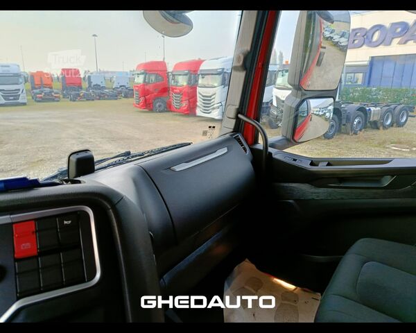 Standard trækkerunit IVECO AS442S42 - AS440S42 S WAY T/FP - TRASFORMATO CARRO 4X2