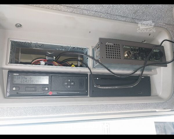 Standard trækkerunit IVECO AD440S42 - 8X2 (2+2)AUSTERAS