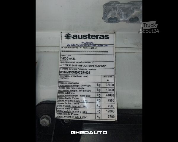Standard trækkerunit IVECO AD440S42 - 8X2 (2+2)AUSTERAS