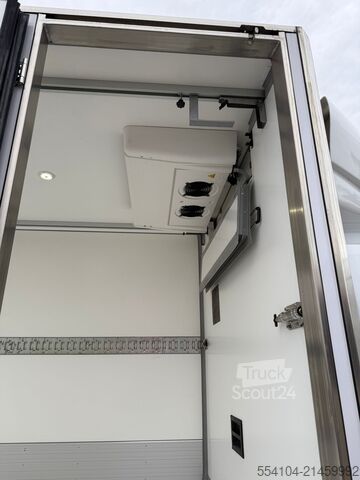 Hladilni dostavnik Renault Master T35