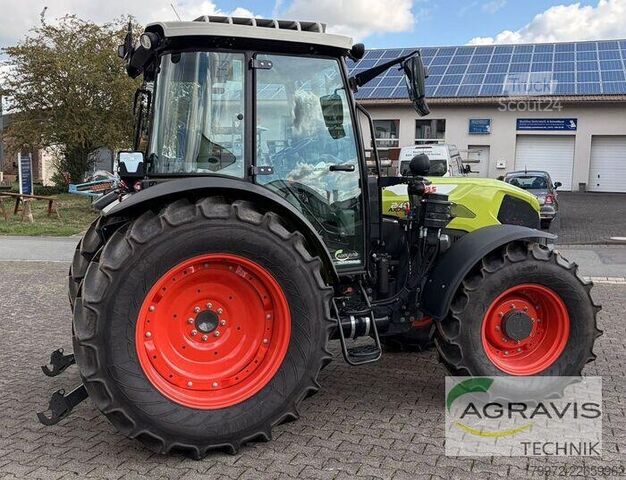Traktör Claas AXOS 240 ADVANCED