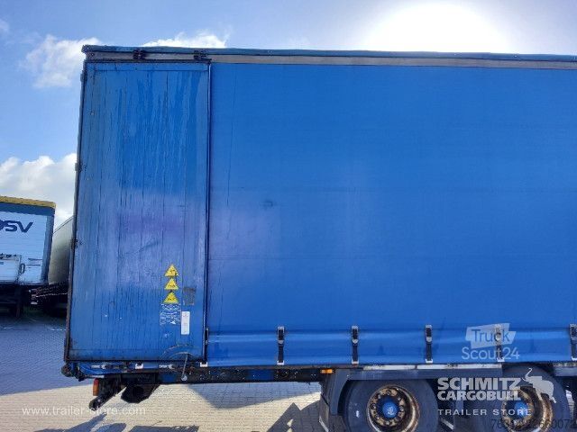 Semi-remorque bâchée Krone Curtainsider Mega