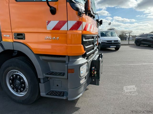 друго MERCEDES-BENZ Actros 2544 6x2 Abroller + Winterdienst