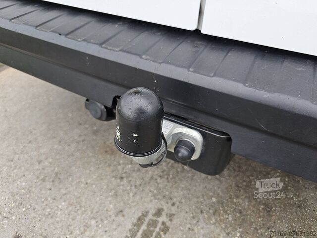 Camioneta familiar de techo alto RENAULT TRAFIC 2.0 DCI ac dc 6-pers EURO6