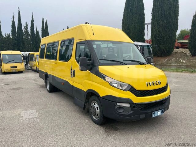Iveco Daily, 2016, 30 plazas, Euro 6 Iveco Daily