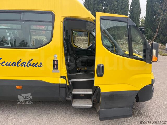 Iveco Daily, 2016, 30 plazas, Euro 6 Iveco Daily