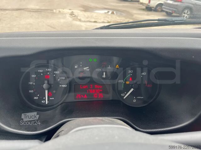 Iveco Daily, 2016, 30 plazas, Euro 6 Iveco Daily