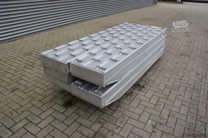 Ultra-Lite Allu Ramps / Allu auffahrrampen - 23.8 Ton Capacity - New! Ultra-Lite Allu Ramps / Allu auffahrrampen - 23.8 Ton Capa...