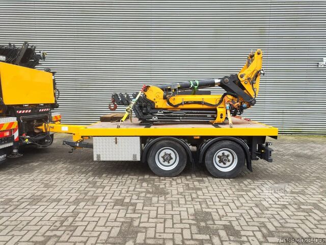 Camion-grue Volvo FH 500 8x4 Effer 1750-8S