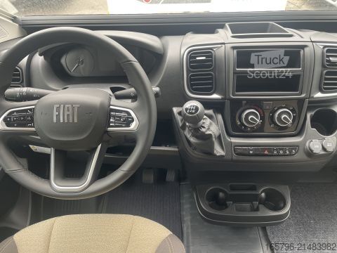 Напівінтегрований кемпер Forster T 699 EB Comfort-Line- & Winter-Paket