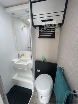 Напівінтегрований кемпер Forster T 699 EB Comfort-Line- & Winter-Paket