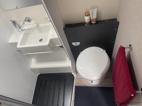 Напівінтегрований кемпер Forster T 699 EB 140 PS * Automatik * 3,5 t