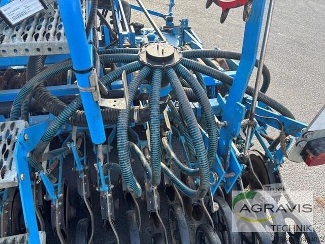Cultivateur de champs Lemken ZIRKON 12/300