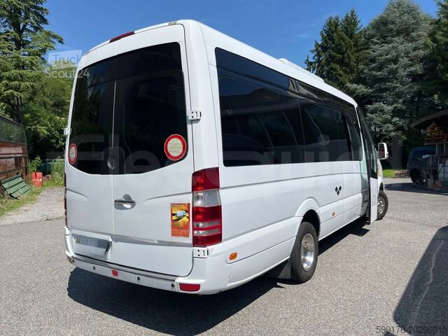 Van z wysokim dachem Mercedes-Benz Sprinter