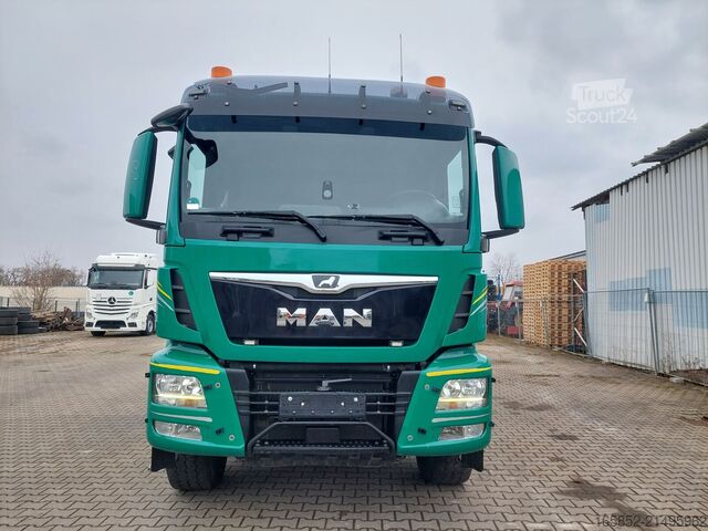 Basculantă cu 3 direcții MAN TGS 26.460