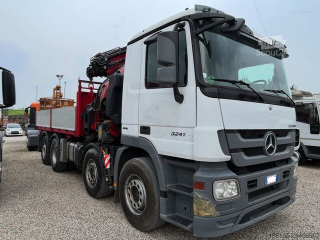 γερανός τοποθετημένος σε φορτηγό Mercedes-Benz Actros 3241
