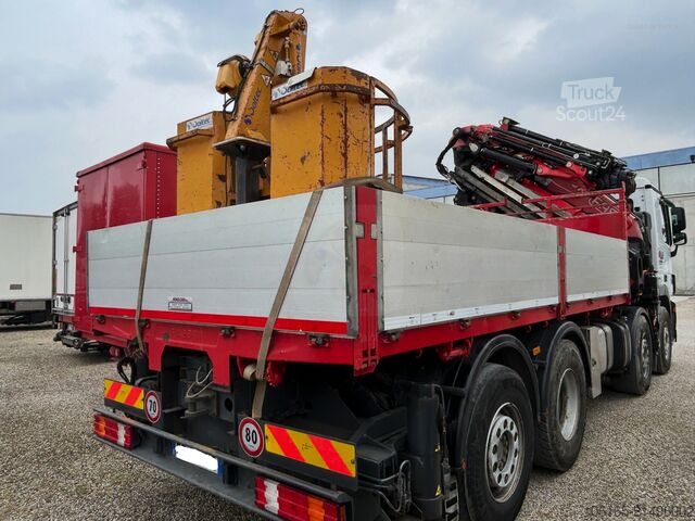 γερανός τοποθετημένος σε φορτηγό Mercedes-Benz Actros 3241